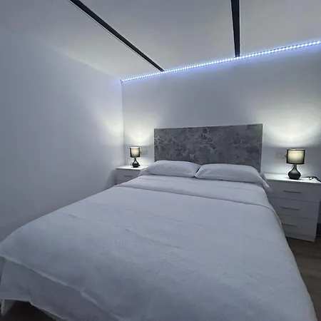 La Gloria 1 Apartment